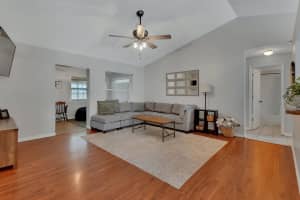 910 VILLAGE LAKE DRIVE, DELAND, FL 32724 Sold 10/15/24