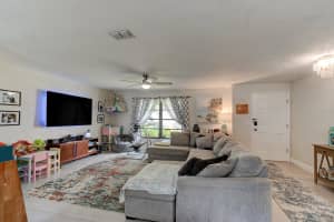 604 EDWARD STREET, NEW SMYRNA BEACH, FL 32168 Sold 01/29/25