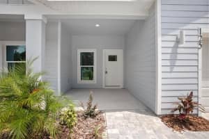 125 LINCOLN STREET, ENTERPRISE, FL 32725 Sold 09/12/24