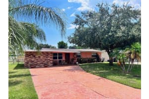 1661 GOLFVIEW BOULEVARD, SOUTH DAYTONA, FL 32119 Sold 10/30/24