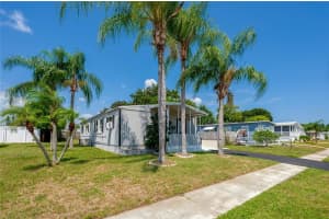 120 BAREFOOT TRAIL, PORT ORANGE, FL 32129 Sold 11/07/24