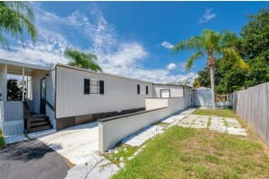 120 BAREFOOT TRAIL, PORT ORANGE, FL 32129 Sold 11/07/24