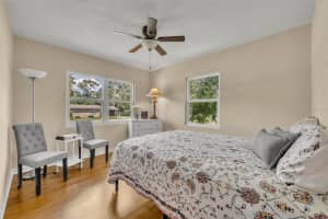 29 LAKE DRIVE, DEBARY, FL 32713 Sold 12/02/24