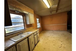 720 JASMINE AVENUE, ORANGE CITY, FL 32763 Sold 12/27/24