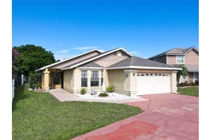 177 LAKE COURT, KISSIMMEE, FL 34743 Sold 10/30/24