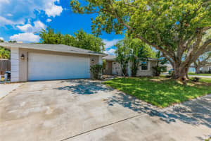 1868 PLAYER CIRCLE, MELBOURNE, FL 32935 Sold 12/16/24