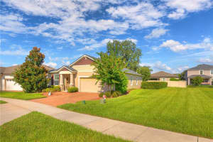2372 REGENCY PARK DRIVE, DELAND, FL 32724 Sold 12/02/24