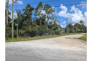 PARK LAKE DR, DELAND, FL 32724 Sold 11/13/24