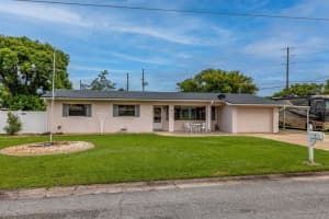 1 CASSIA LANE, DEBARY, FL 32713 Sold 03/31/25