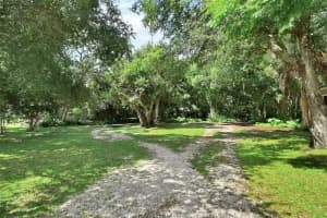 146 WESTWOOD AVENUE, DELAND, FL 32720 Sold 06/02/25