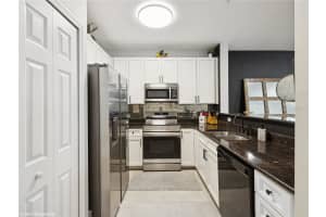 10776 REGENT SQUARE DRIVE, ORLANDO, FL 32825 Sold 12/04/24