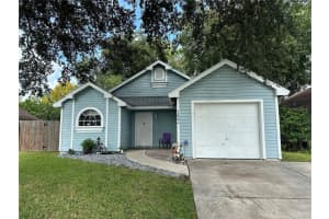 152 EDGEWATER CIRCLE, SANFORD, FL 32773 Sold 12/02/24