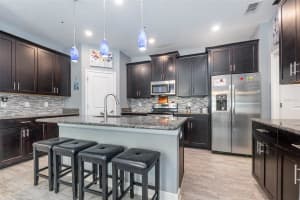 10107 AUTHORS WAY, ORLANDO, FL 32832 Sold 03/04/25