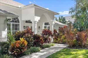 9 EMERALD OAKS LANE, ORMOND BEACH, FL 32174 Sold 05/27/25