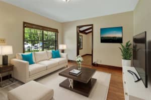 542 OHIO AVENUE, DELAND, FL 32720 Sold 02/03/25