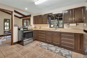 542 OHIO AVENUE, DELAND, FL 32720 Sold 02/03/25