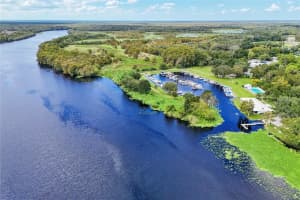 121 MOSS DRIVE, DEBARY, FL 32713 Sold 05/20/25