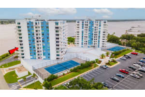 925 HALIFAX AVENUE, DAYTONA BEACH, FL 32118 Sold 06/04/25