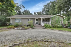53 UNIVERSITY CIRCLE, DELAND, FL 32724 Sold 11/27/24