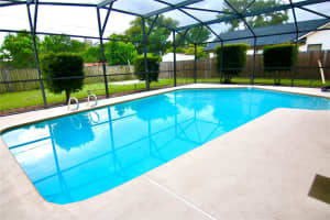 925 UNION CIRCLE, DELTONA, FL 32725 Sold 02/07/25