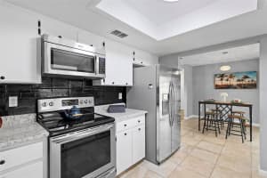 925 UNION CIRCLE, DELTONA, FL 32725 Sold 02/07/25