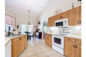 1545 STONE TRAIL, DELTONA, FL 32725 Sold 03/13/25