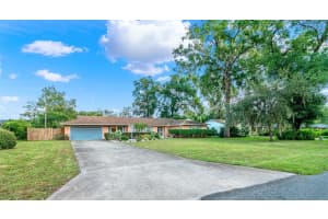 827 BOSTON AVENUE, DELAND, FL 32724 Sold 11/21/24