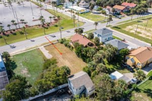 411 EARL STREET, DAYTONA BEACH, FL 32118 Sold 04/29/25