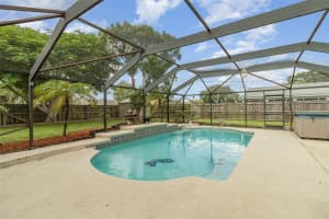 897 BARRIS LANE, ROCKLEDGE, FL 32955 Sold 11/08/24