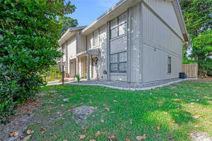 18 OAKWOOD PARK, ORMOND BEACH, FL 32174 Sold 11/14/24