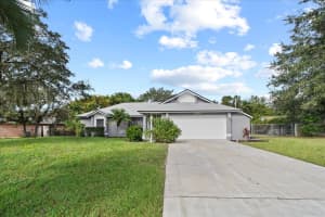 2704 COLLINGSWOOD DRIVE, DELTONA, FL 32738 Sold 03/21/25