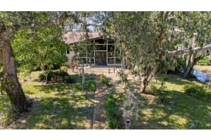 89 ST ANDREWS DRIVE, ORMOND BEACH, FL 32174 Sold 11/08/24