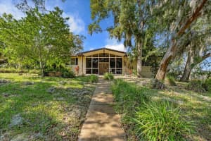 89 ST ANDREWS DRIVE, ORMOND BEACH, FL 32174 Sold 11/08/24