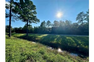 CENTRAL PKWY, DELAND, FL 32724 Sold 11/27/24