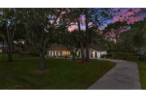 27 VILLAGE DRIVE, ORMOND BEACH, FL 32174 Sold 02/03/25