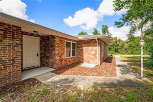 660 SAXON BOULEVARD, DELTONA, FL 32725 Sold 08/07/25