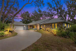 2377 OAK PARK DRIVE, DELAND, FL 32724 Sold 12/09/24