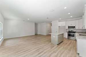 828 24TH STREET, SANFORD, FL 32771 Sold 02/07/25