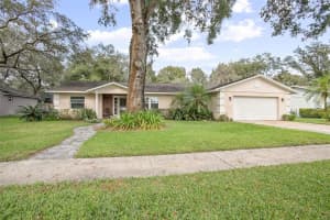 108 KAYWOOD DRIVE, SANFORD, FL 32771 Sold 01/15/25
