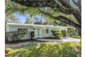 818 GRANDVIEW AVENUE, ALTAMONTE SPRINGS, FL 32701 Sold 02/11/25