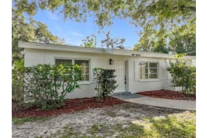 818 GRANDVIEW AVENUE, ALTAMONTE SPRINGS, FL 32701 Sold 02/11/25