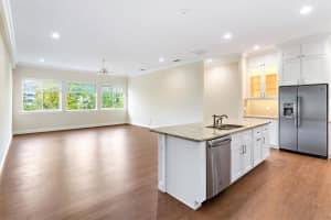 425 SANDY BLUFF TRAIL, DELAND, FL 32724 Sold 08/29/25