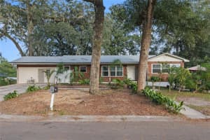 2667 SPRING COURT, DELAND, FL 32720 Sold 03/31/25