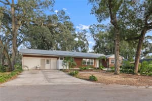 2667 SPRING COURT, DELAND, FL 32720 Sold 03/31/25