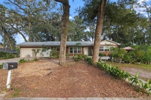 2667 SPRING COURT, DELAND, FL 32720 Sold 03/31/25