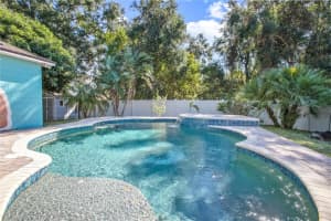 1077 DOYLE ROAD, DELTONA, FL 32725 Sold 03/28/25