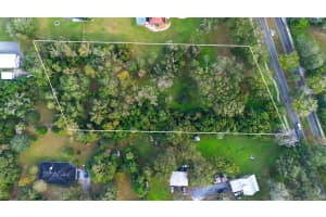3240 GRAND AVENUE, DELAND, FL 32720 Sold 02/27/25
