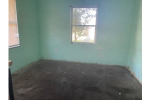 126 KENSINGTON AVENUE, DELAND, FL 32724 Sold 04/09/25