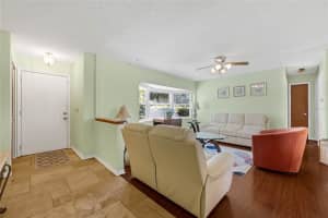 422 PINE MEADOW DRIVE, DEBARY, FL 32713 Sold 02/27/25