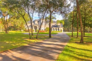 1973 HILLCREST OAK DRIVE, DELAND, FL 32720 Sold 05/14/25